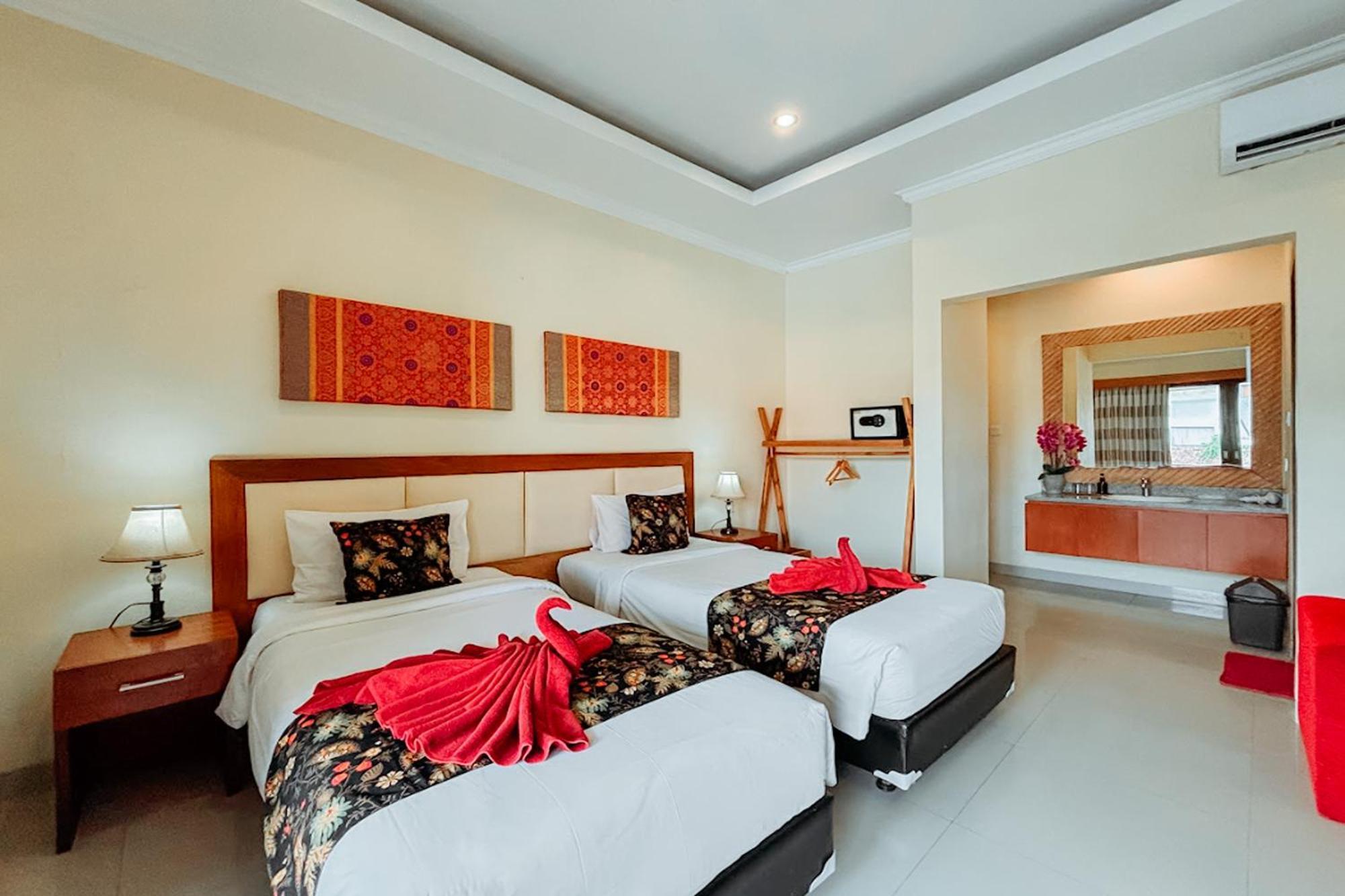 Kubu Petitenget Suite Seminyak Exterior photo